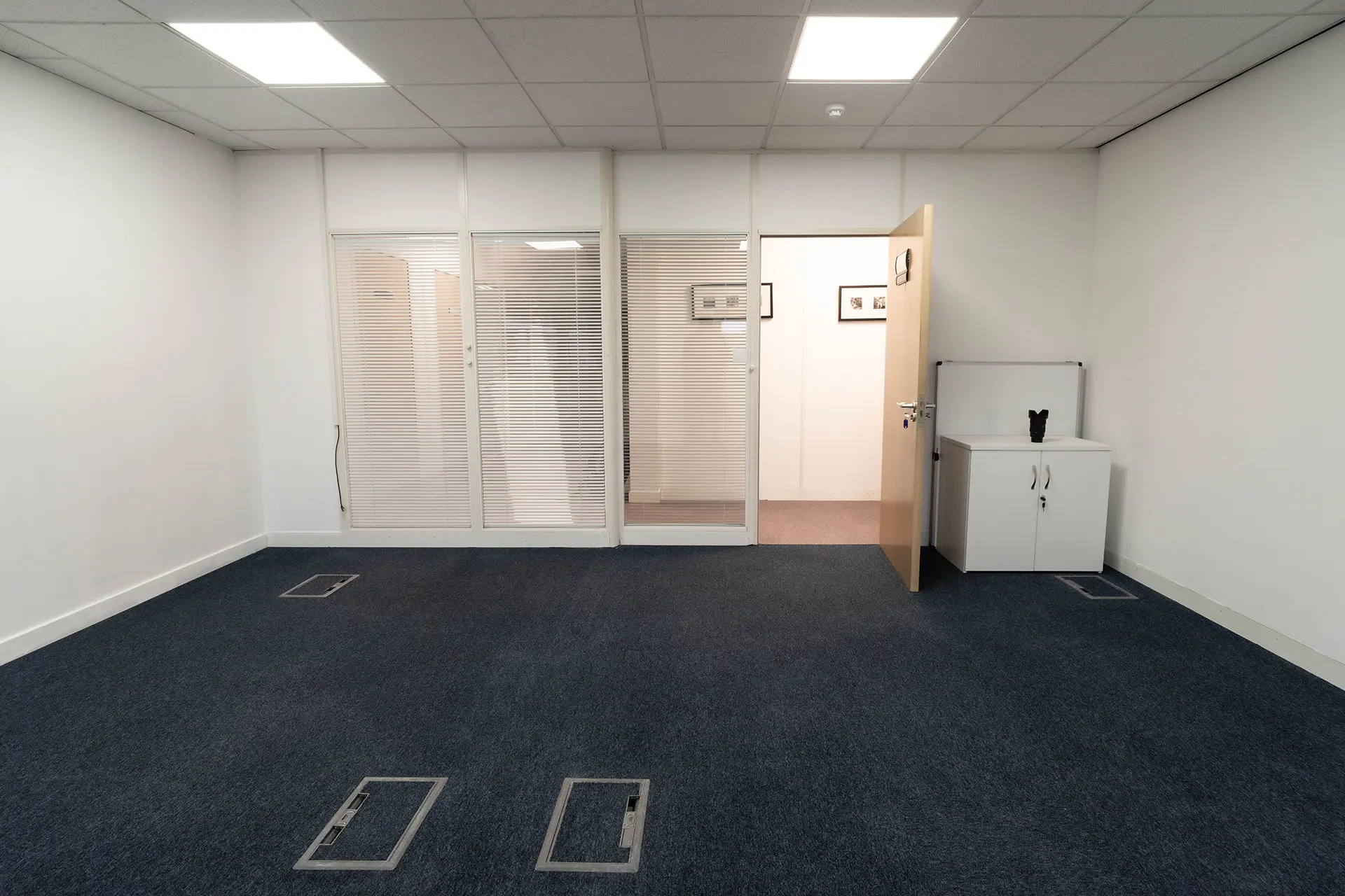 Offices to rent Glasgow - Spiersbridge business park